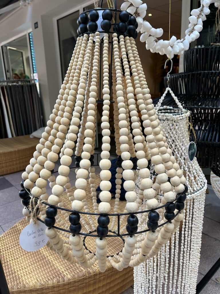 LUSTRE PERLES BOIS