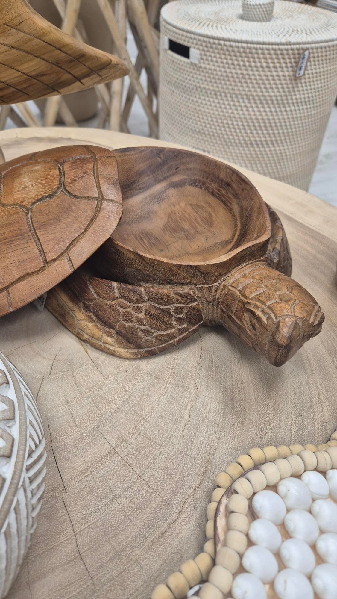 BOITE EN TECK TORTUE